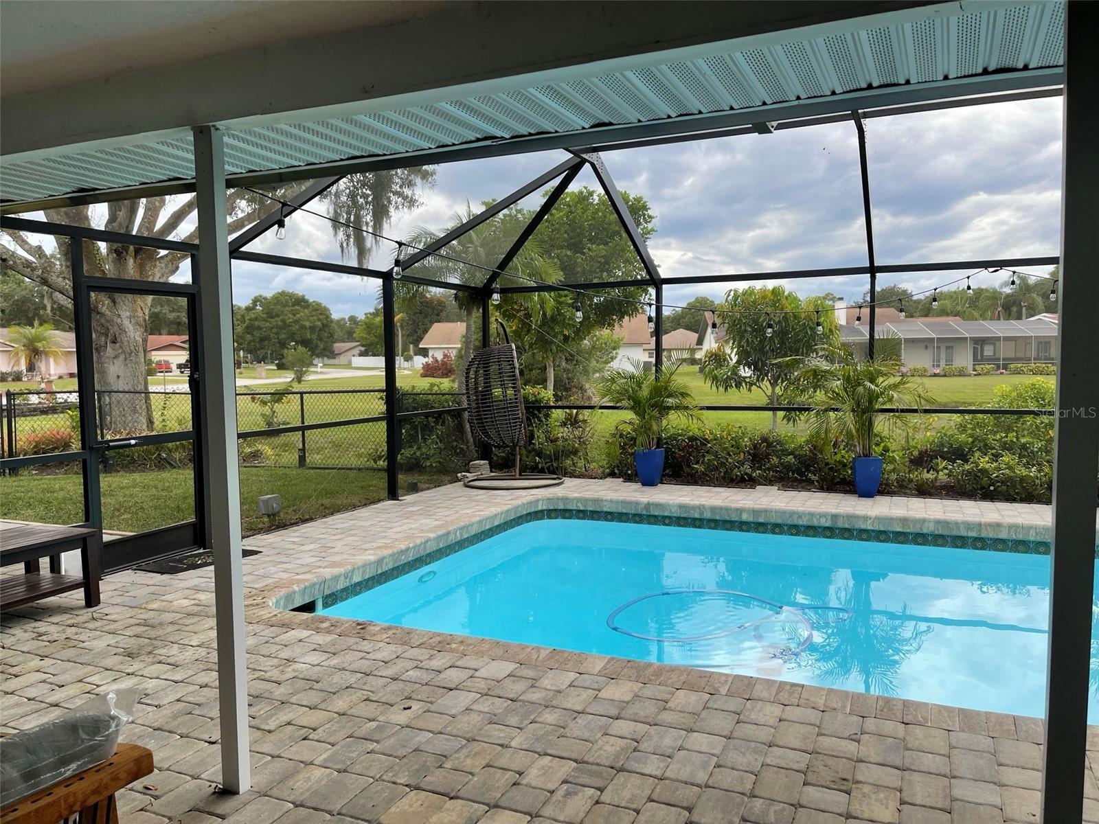 Image 4 of 48 For 7912 Estates Drive