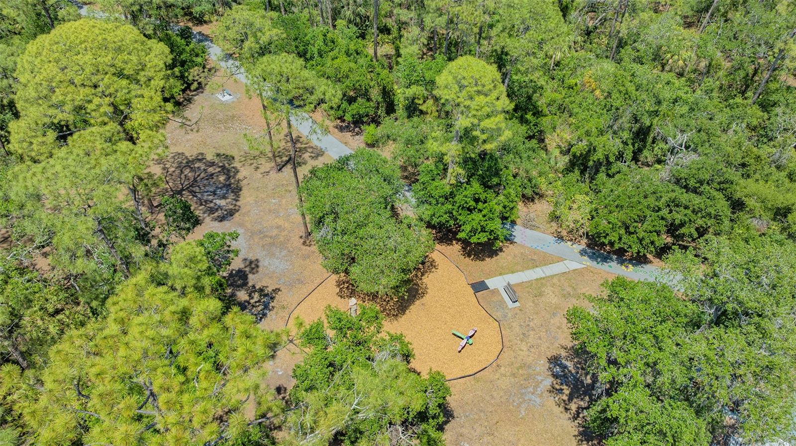 Image 42 of 48 For 7912 Estates Drive
