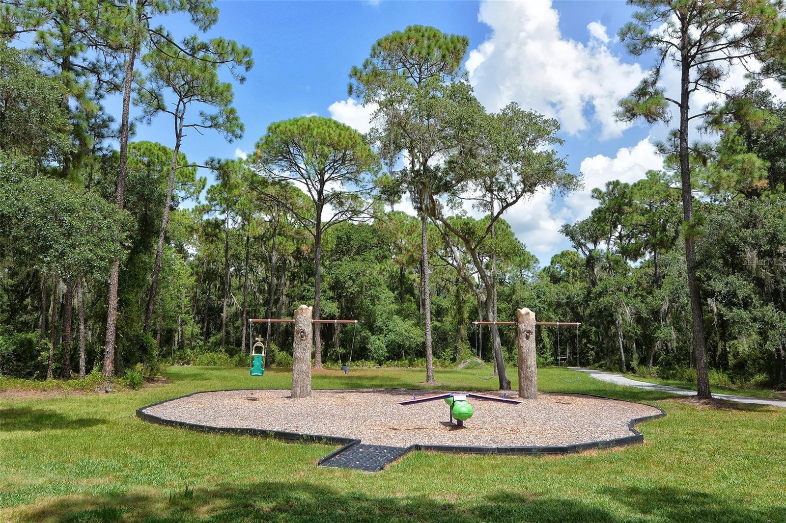 Image 44 of 48 For 7912 Estates Drive