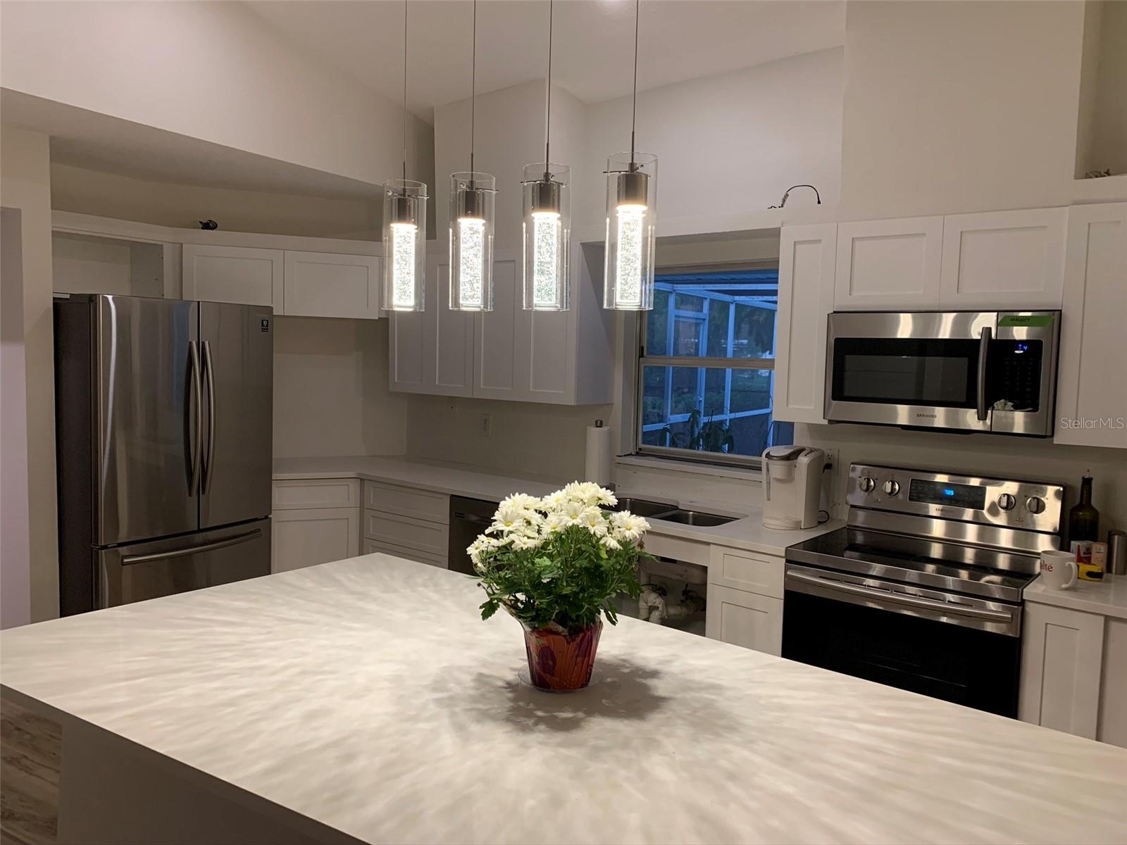 Image 6 of 48 For 7912 Estates Drive