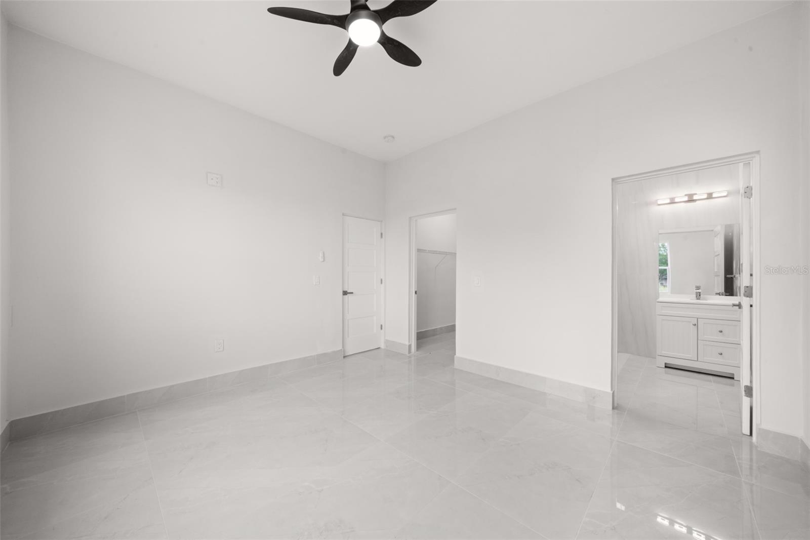 Image 24 of 36 For 8233 Cozumel Lane