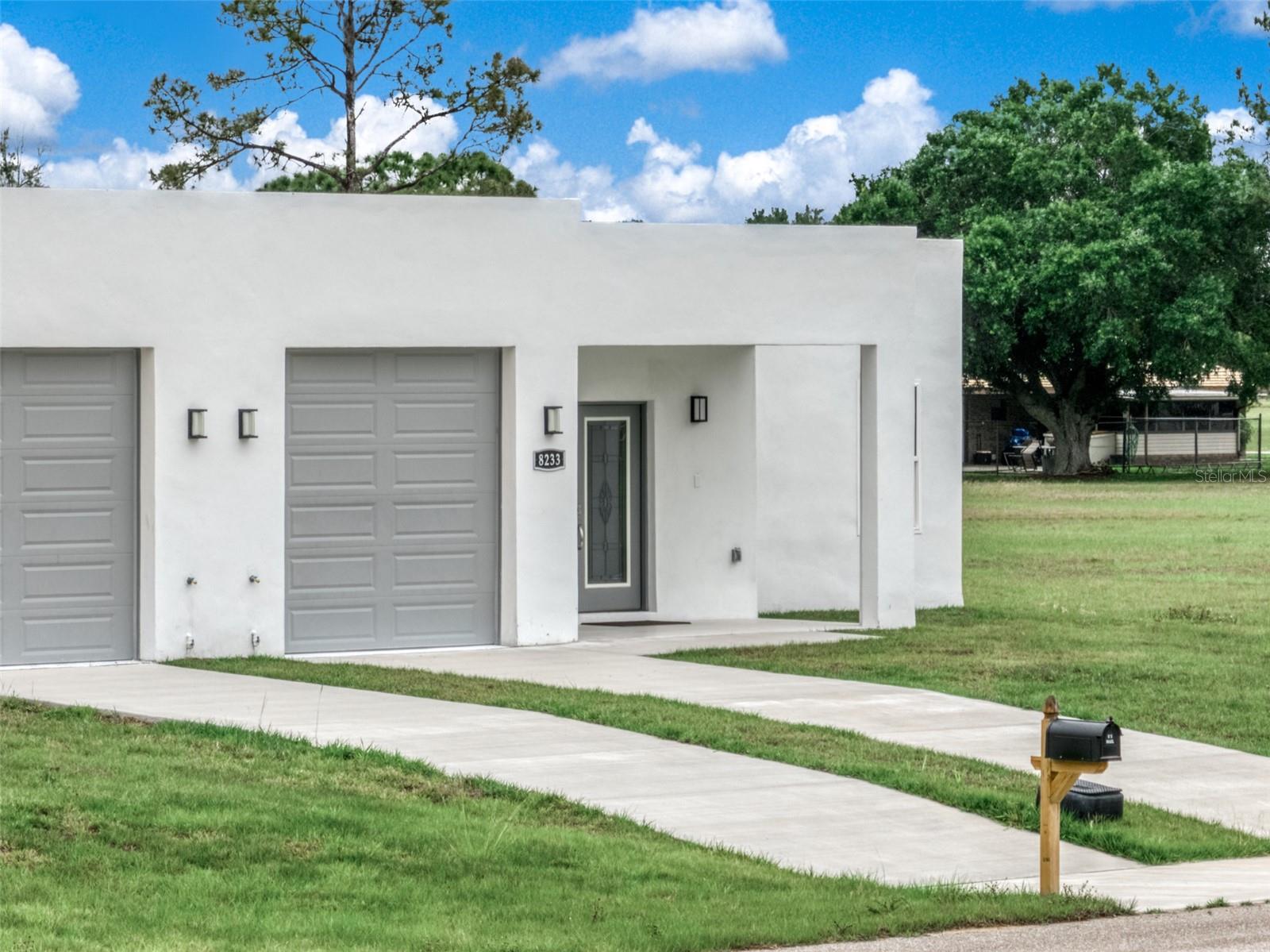 Image 4 of 36 For 8233 Cozumel Lane