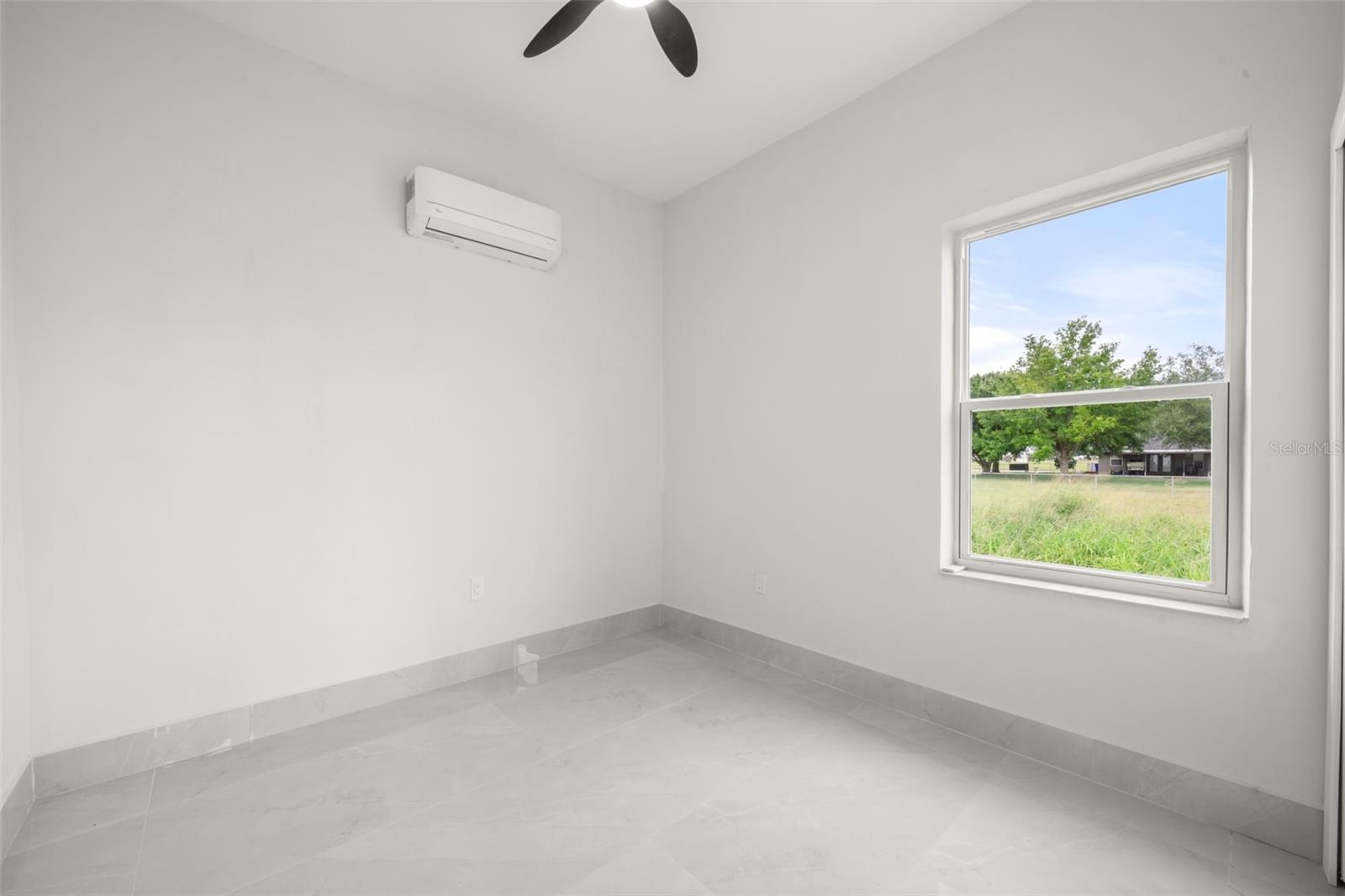 Image 5 of 36 For 8233 Cozumel Lane