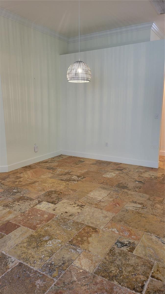 Image 12 of 46 For 5050 Hanging Moss Lane