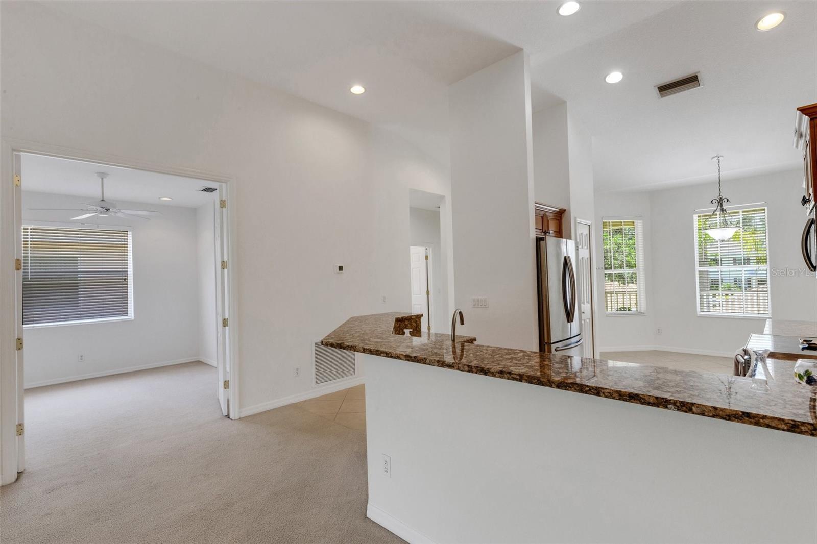Image 10 of 72 For 5633 Key Largo Court B-08