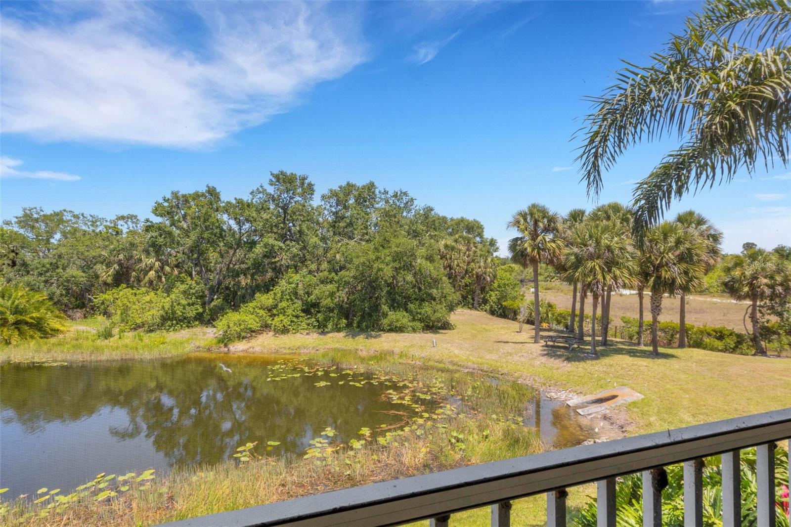 Image 31 of 72 For 5633 Key Largo Court B-08