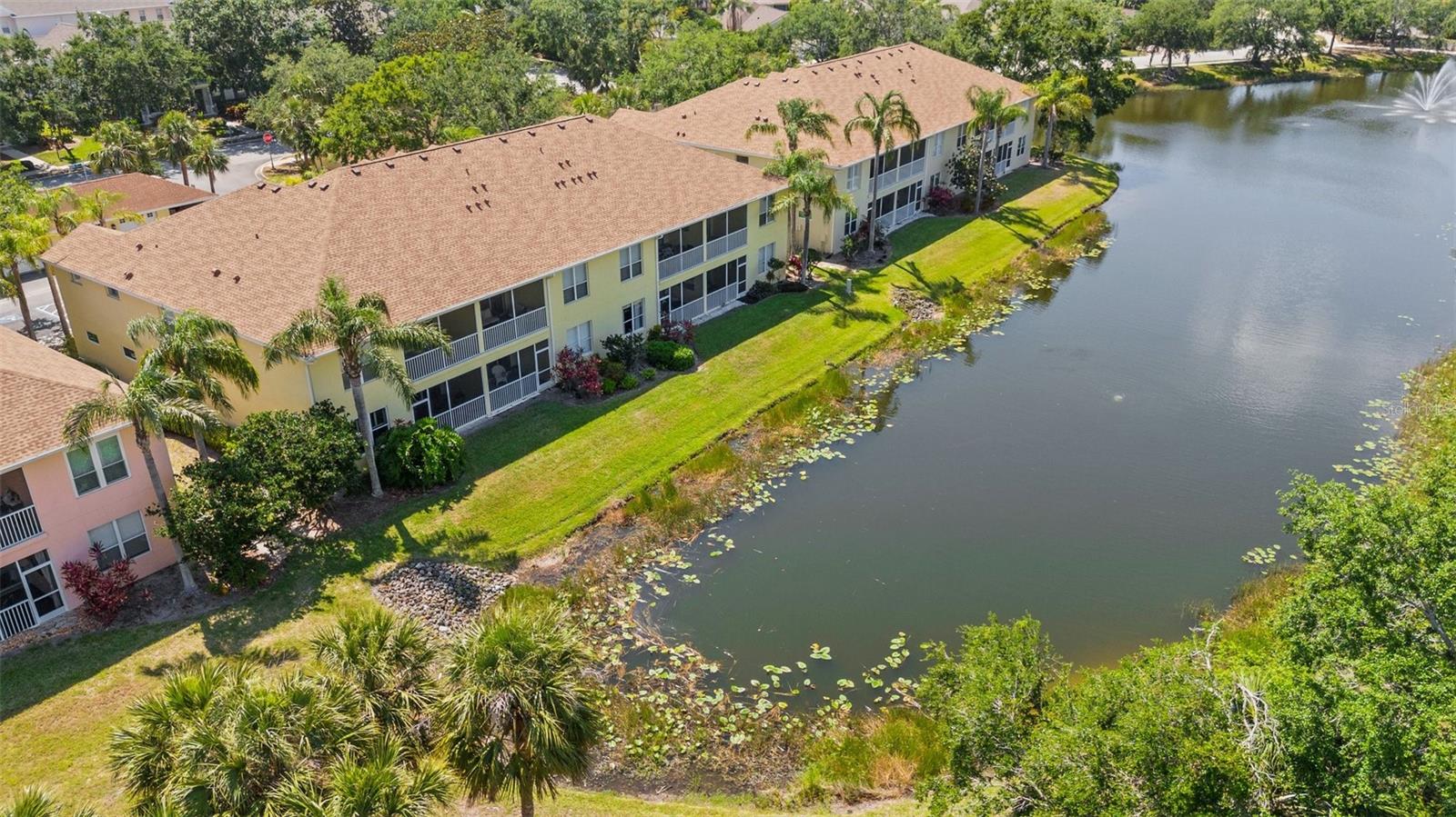 Image 36 of 72 For 5633 Key Largo Court B-08