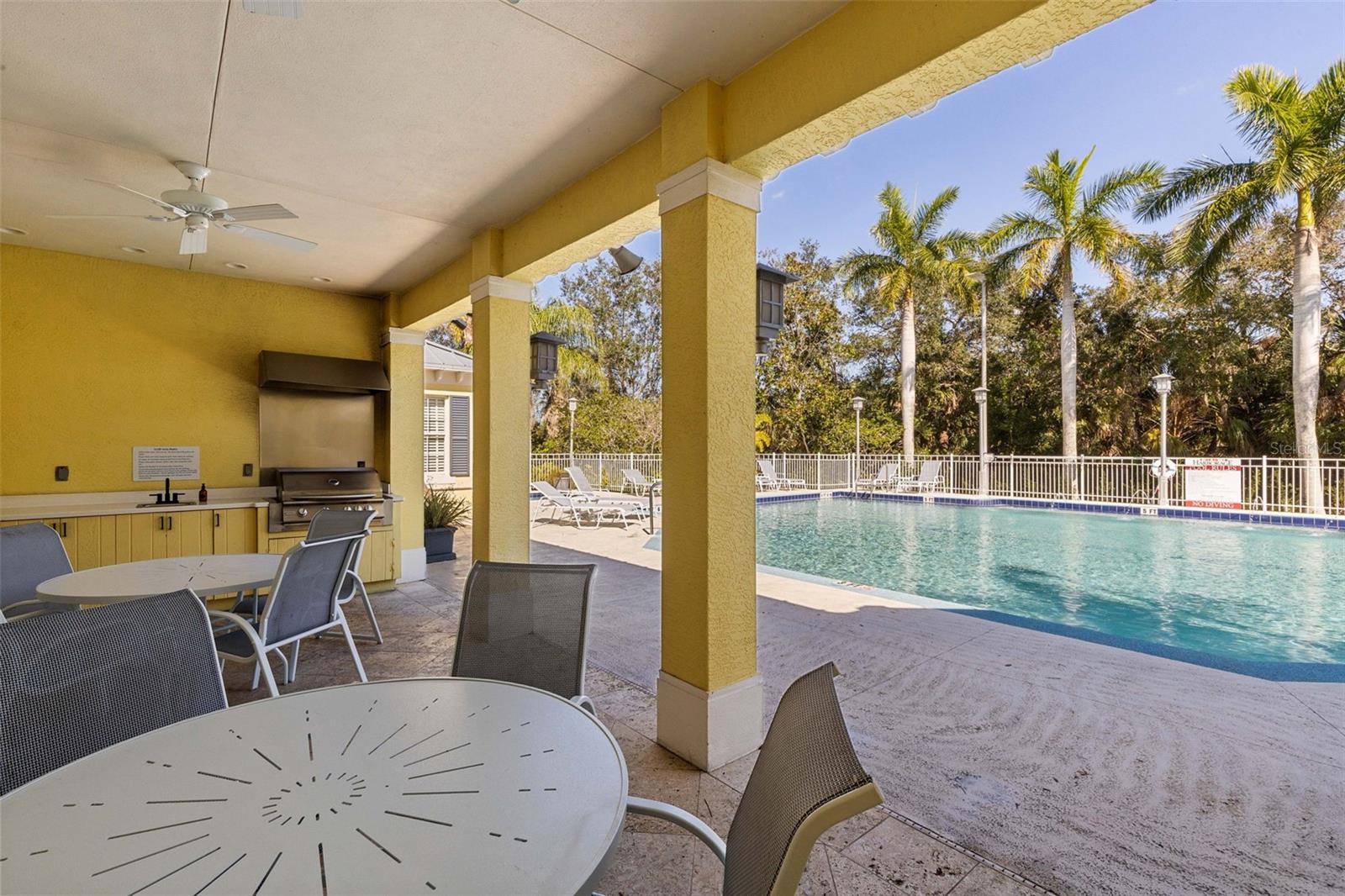 Image 42 of 72 For 5633 Key Largo Court B-08