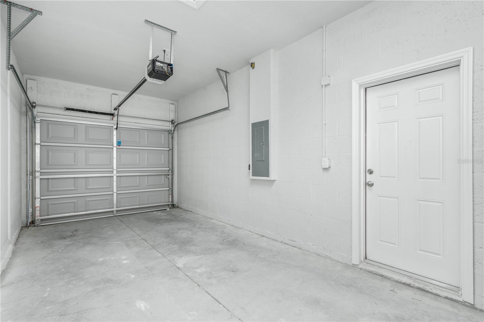 Image 22 of 51 For 1429 Las Villas Boulevard