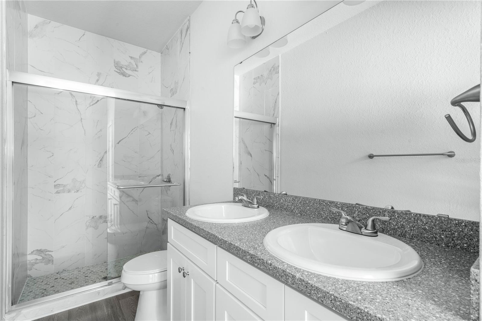 Image 33 of 51 For 1429 Las Villas Boulevard