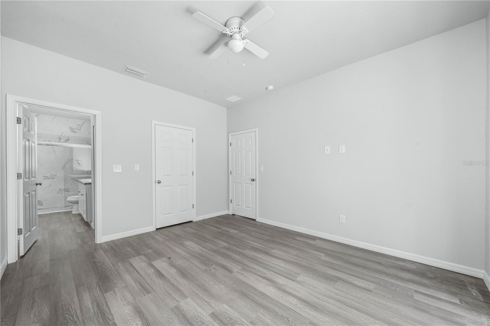 Image 37 of 51 For 1429 Las Villas Boulevard