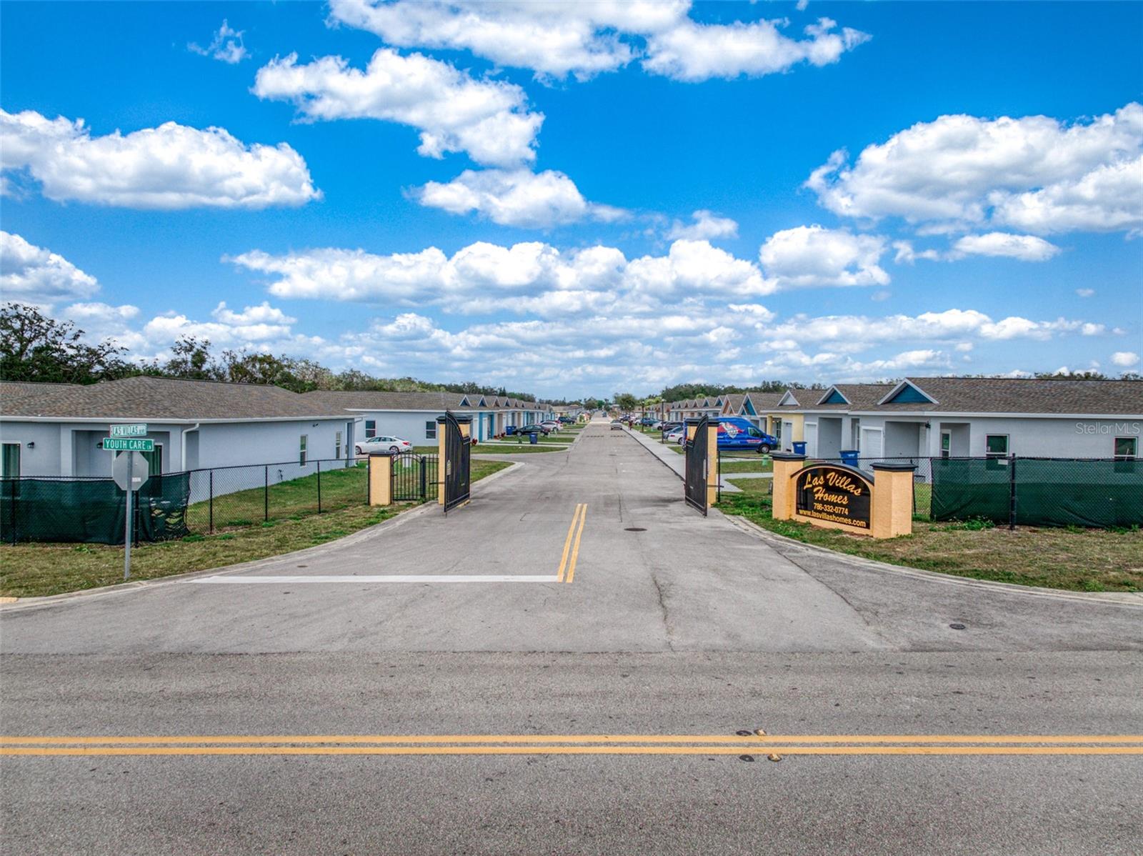Image 7 of 51 For 1429 Las Villas Boulevard