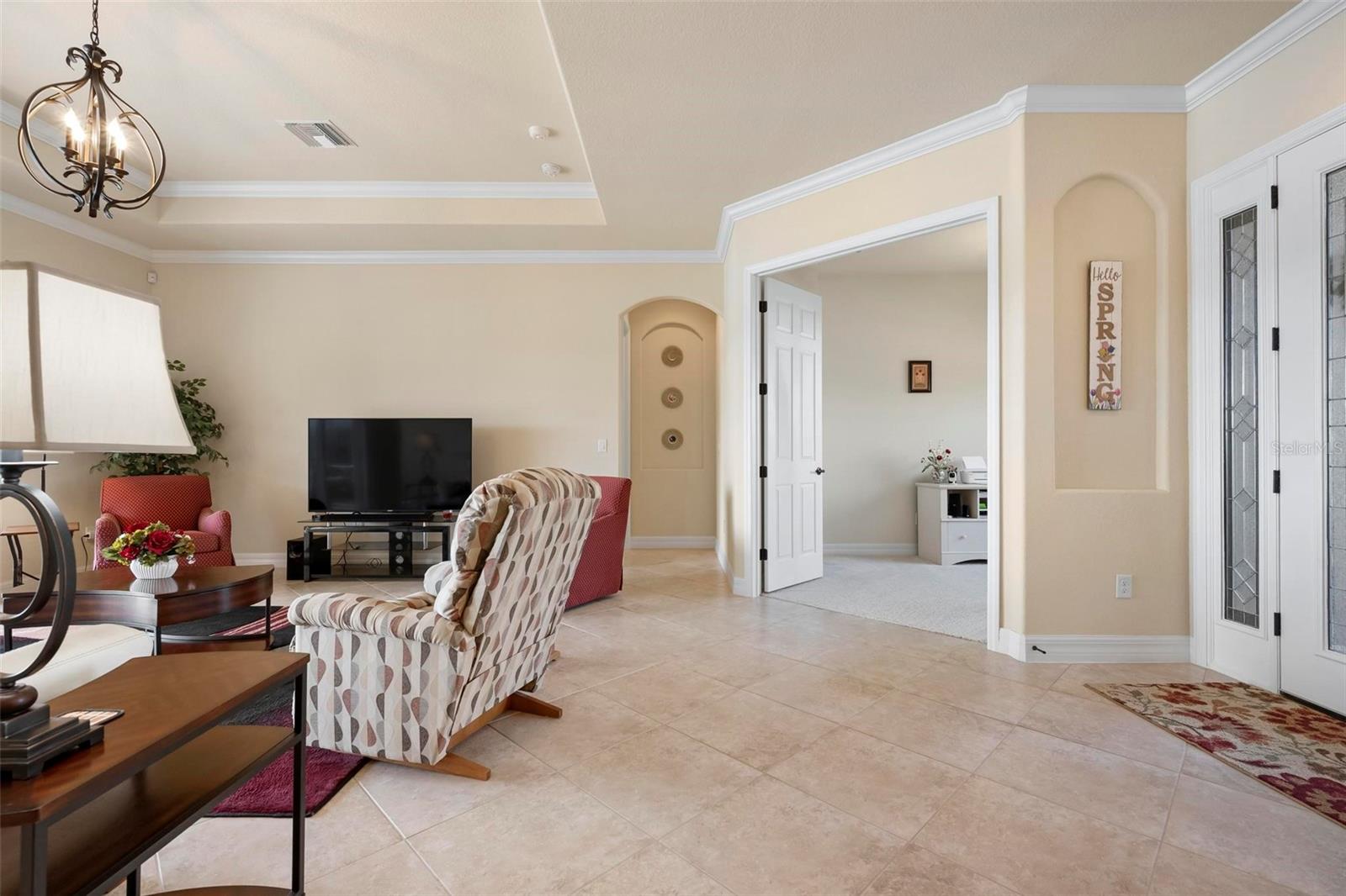 Image 11 of 52 For 8297 Barton Farms Boulevard