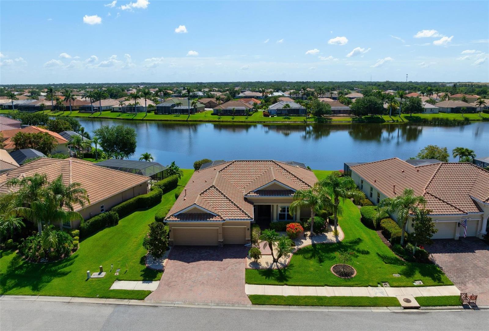 Image 2 of 52 For 8297 Barton Farms Boulevard