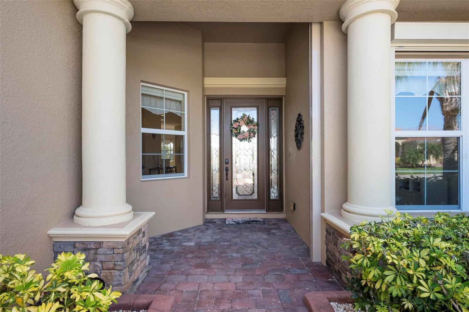 Image 4 of 52 For 8297 Barton Farms Boulevard