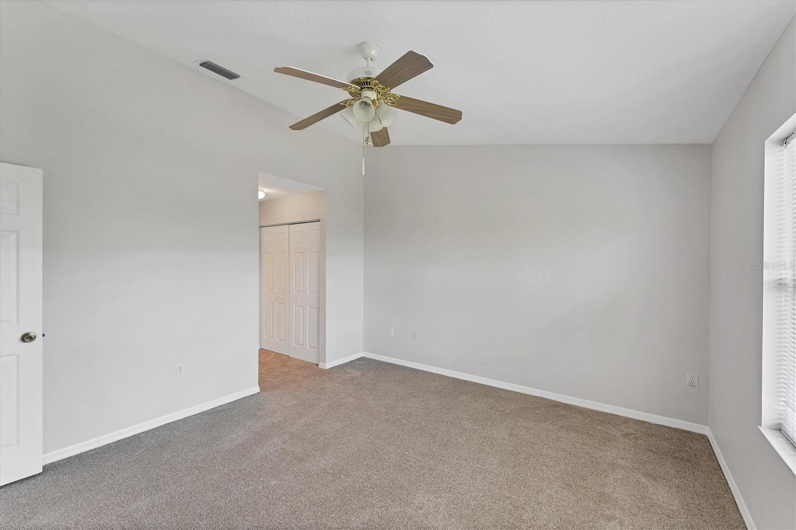 Image 22 of 49 For 3007 Live Oak Lane