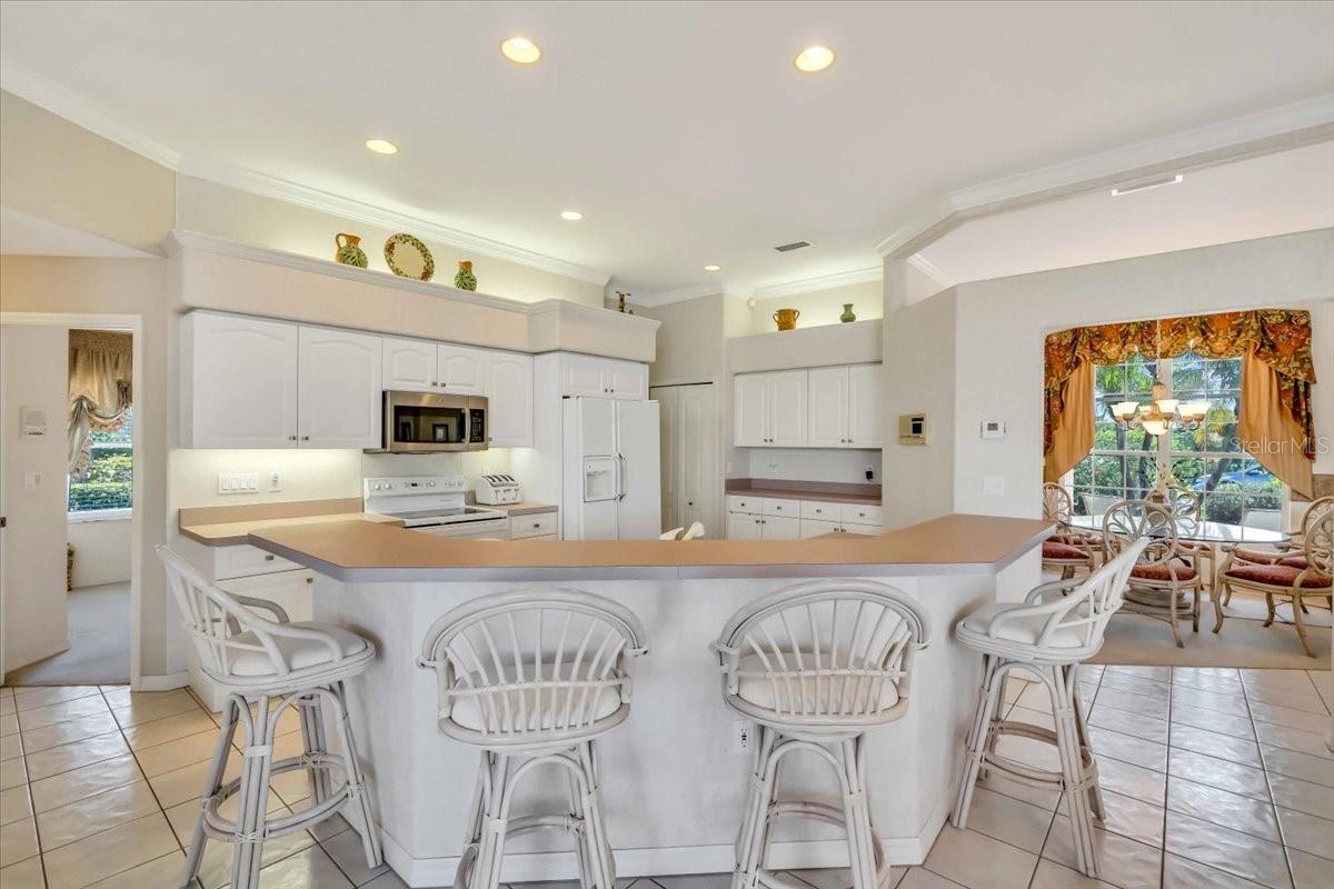 Image 13 of 37 For 2816 88th Avenue E
