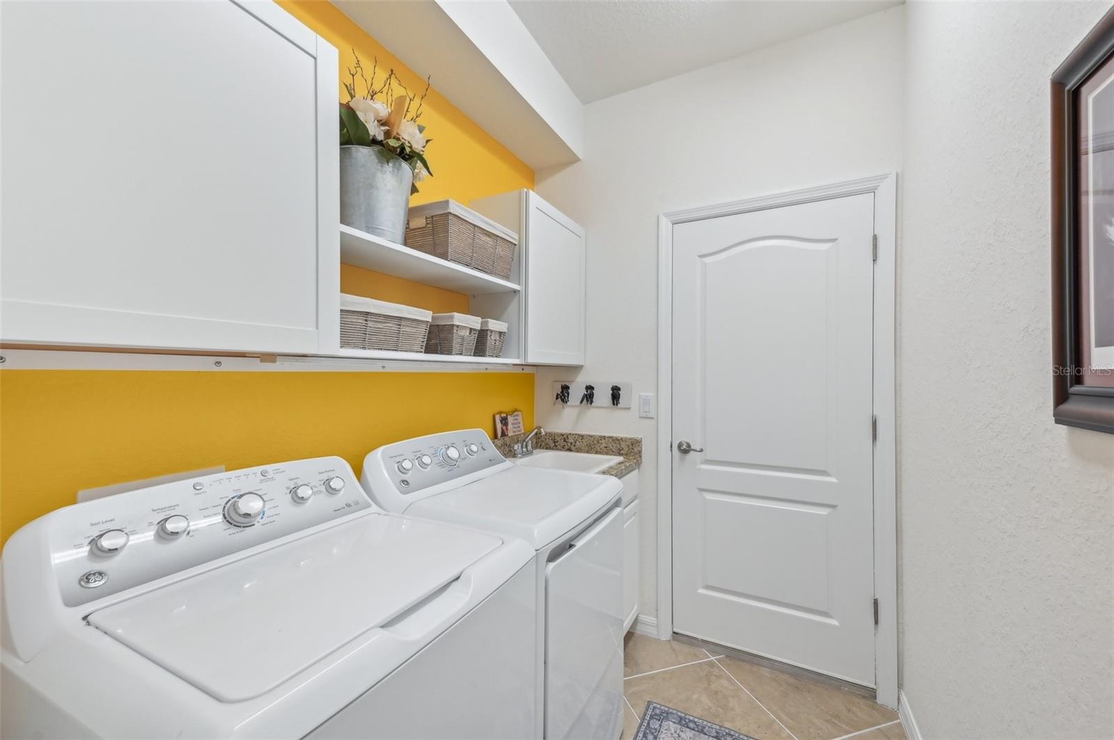 Image 32 of 64 For 13786 Vancanza Drive