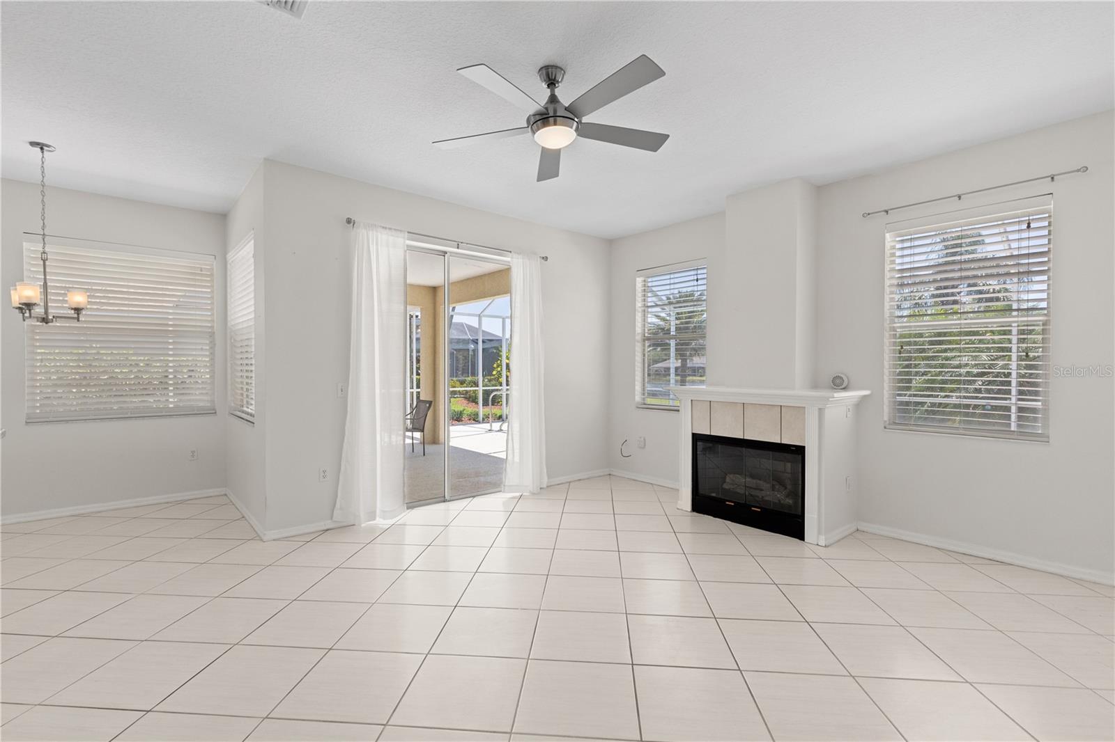 Image 12 of 46 For 12014 Beeflower Drive