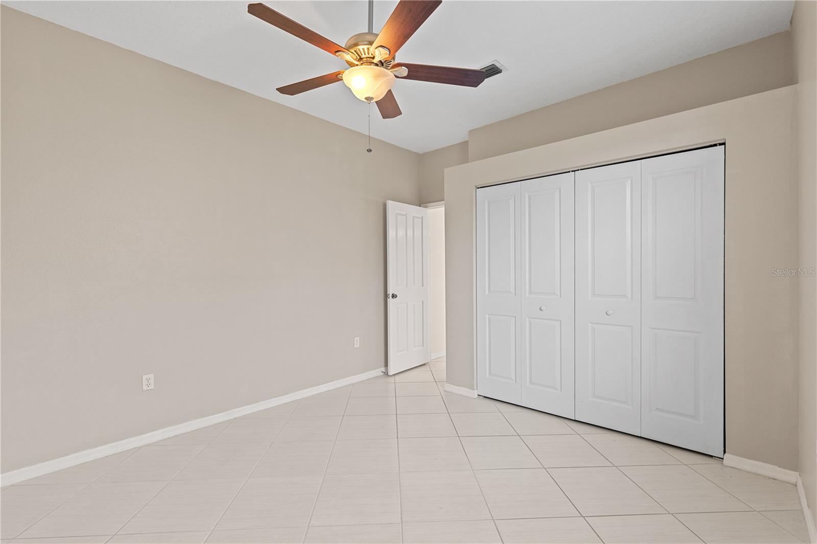 Image 26 of 46 For 12014 Beeflower Drive
