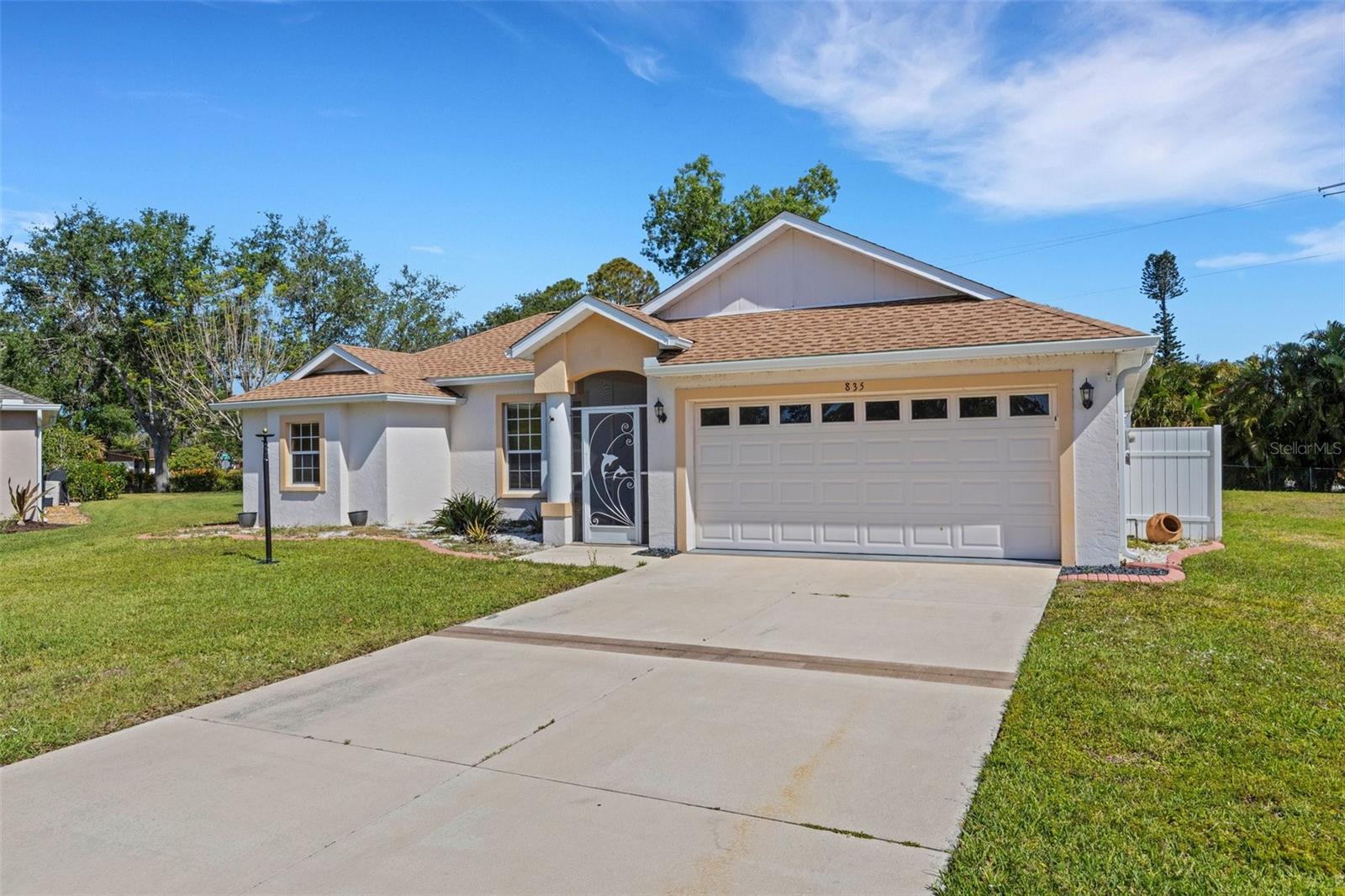 Details for 835 70th Drive E, SARASOTA, FL 34243