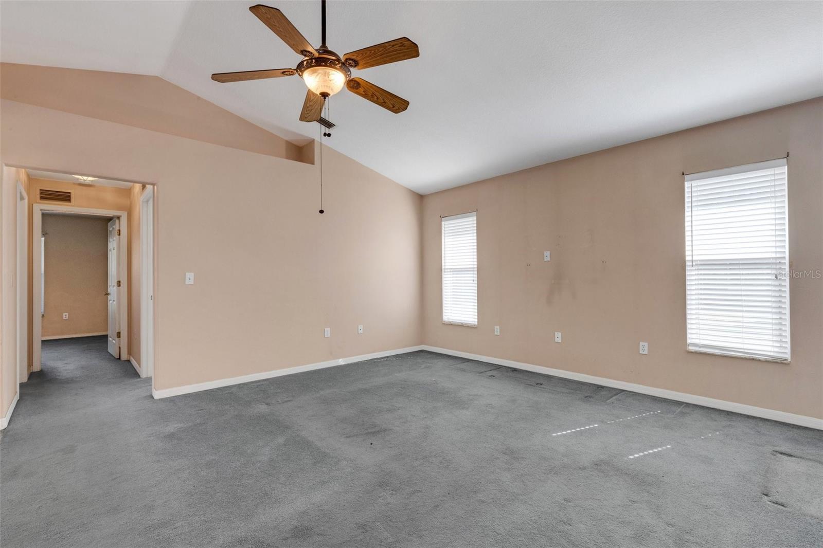 Image 17 of 60 For 835 70th Drive E
