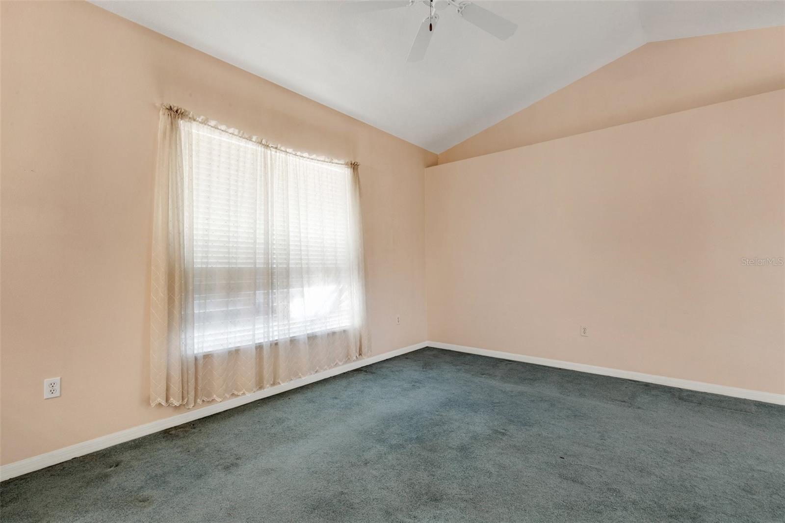 Image 23 of 60 For 835 70th Drive E
