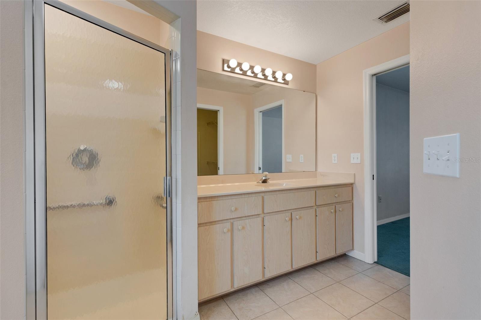 Image 33 of 60 For 835 70th Drive E