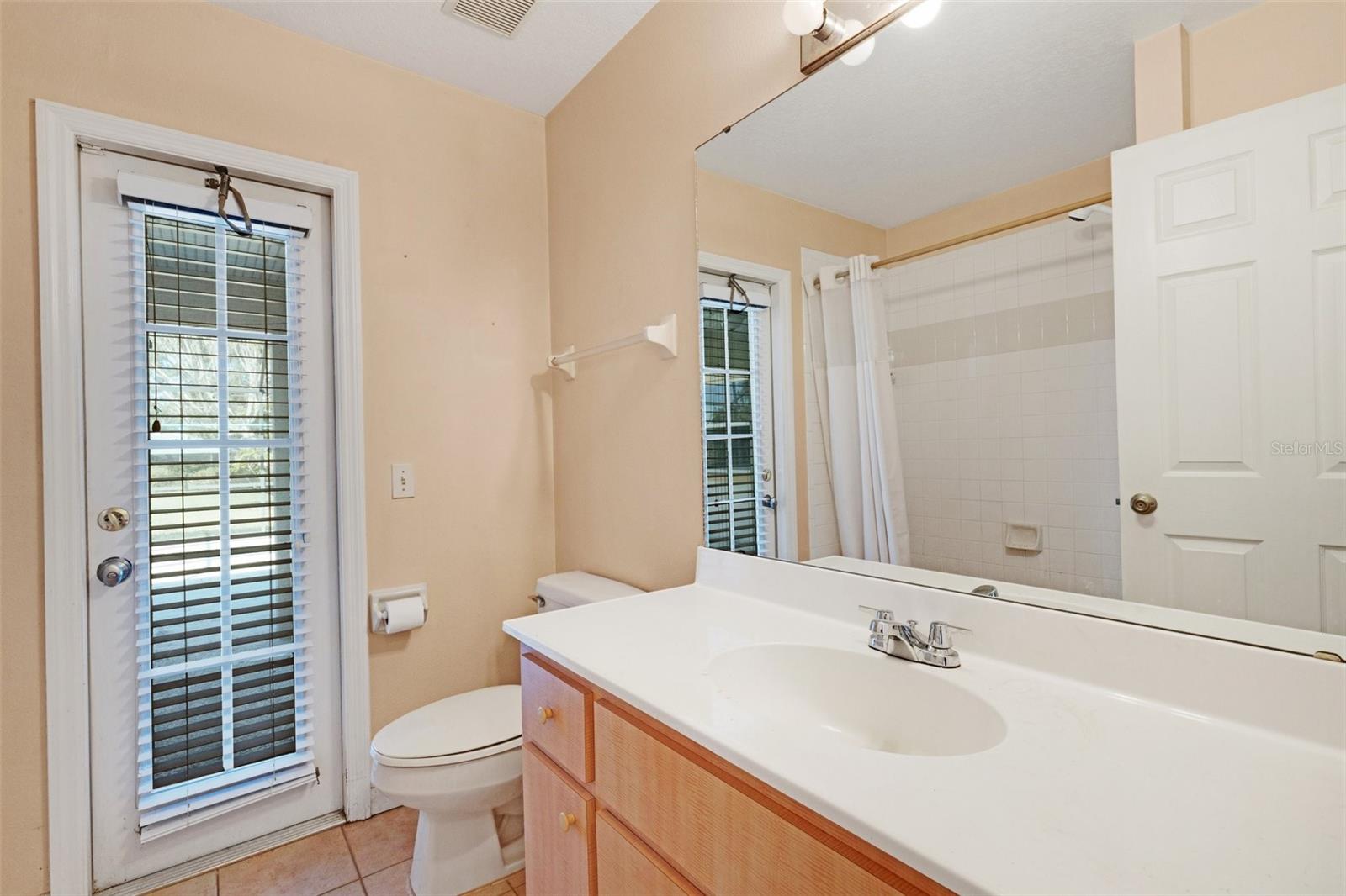 Image 40 of 60 For 835 70th Drive E