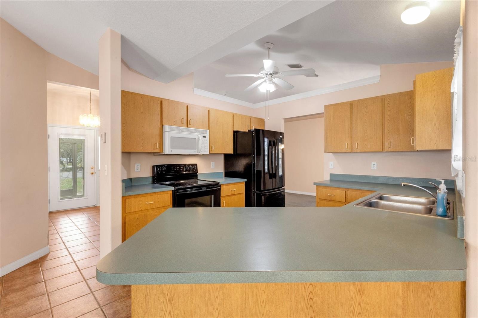 Image 6 of 60 For 835 70th Drive E