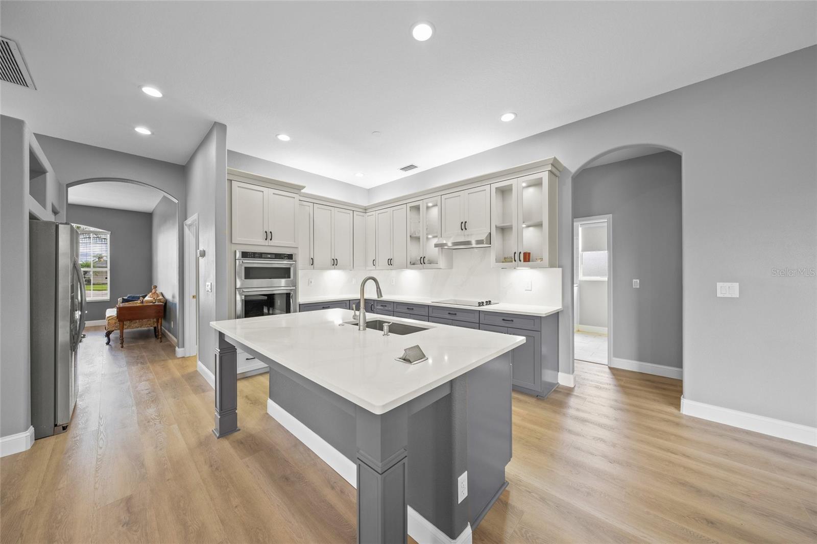 Image 15 of 41 For 9106 Yarberry Street