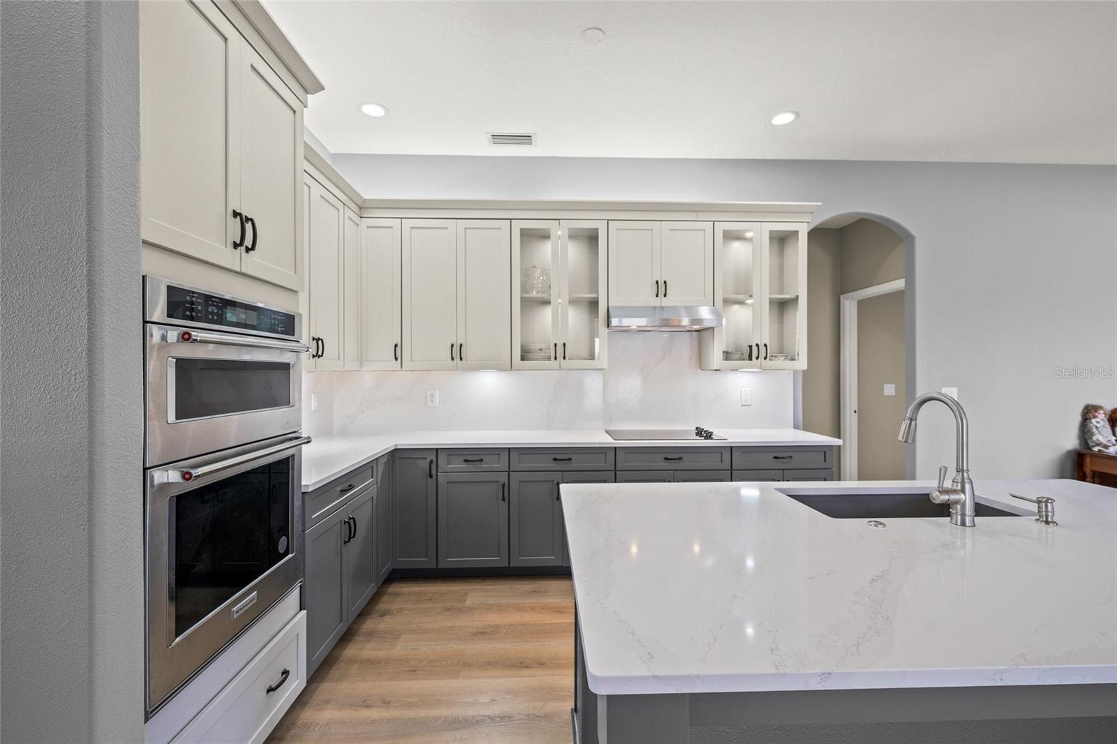 Image 18 of 41 For 9106 Yarberry Street