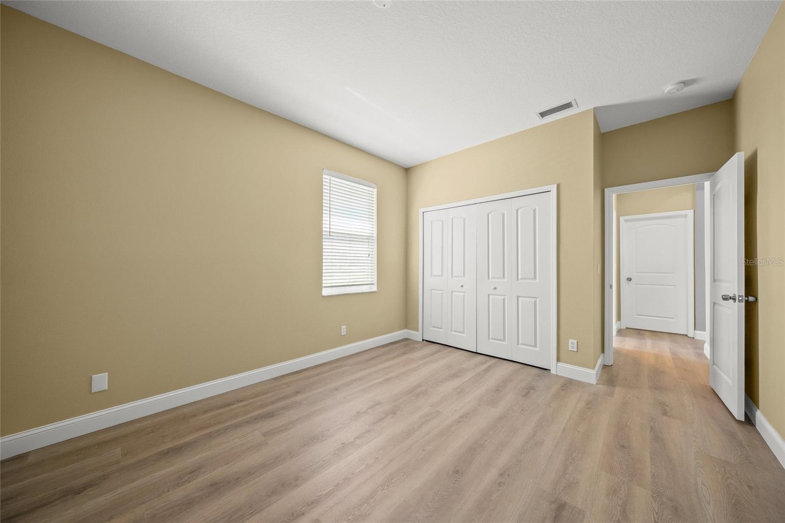 Image 36 of 41 For 9106 Yarberry Street