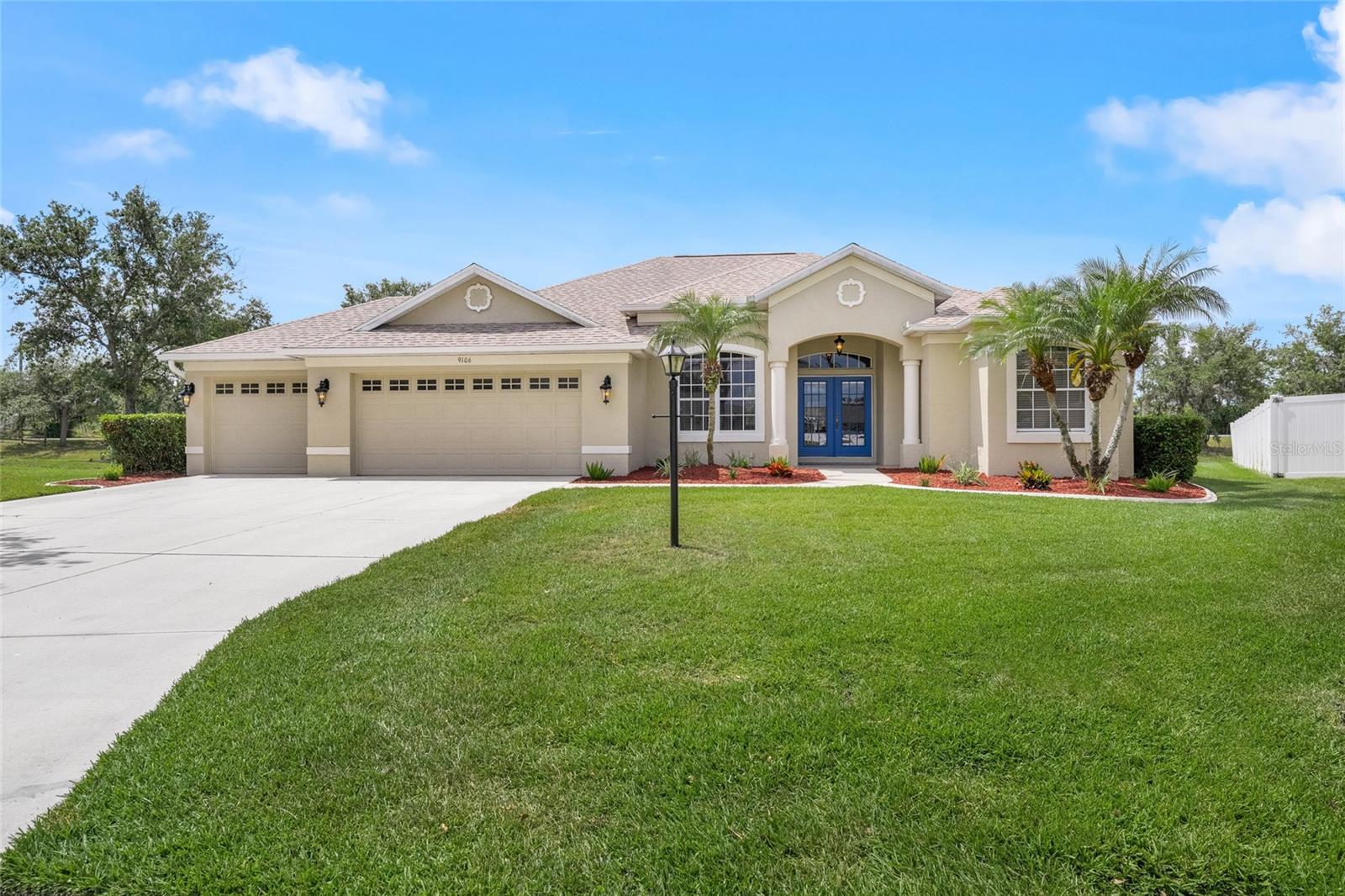 Image 7 of 41 For 9106 Yarberry Street