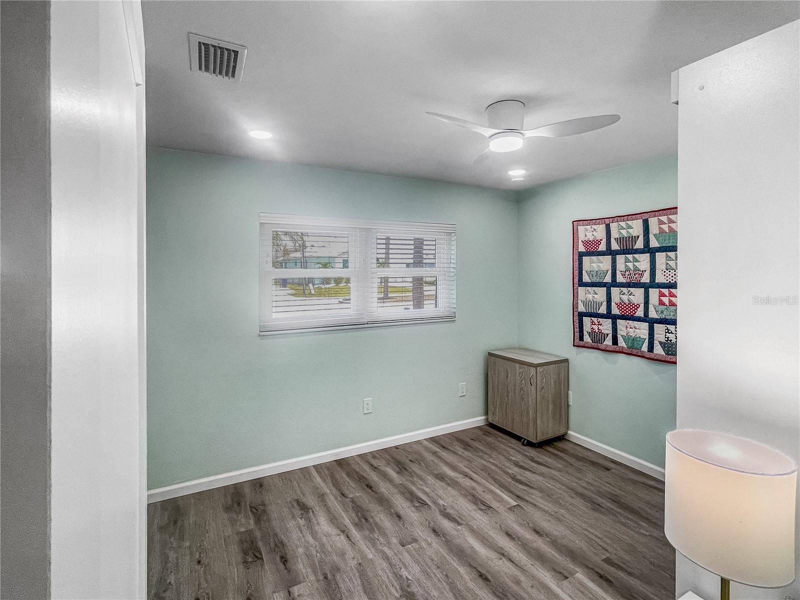 Image 18 of 35 For 12069 Matlacha Boulevard