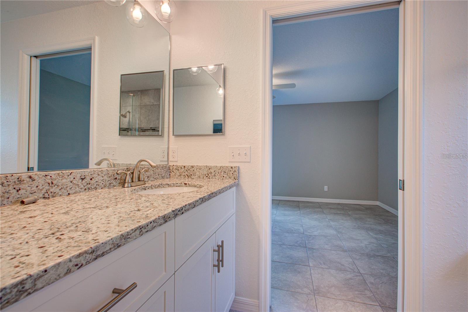 Image 19 of 37 For 25 Sabot Court