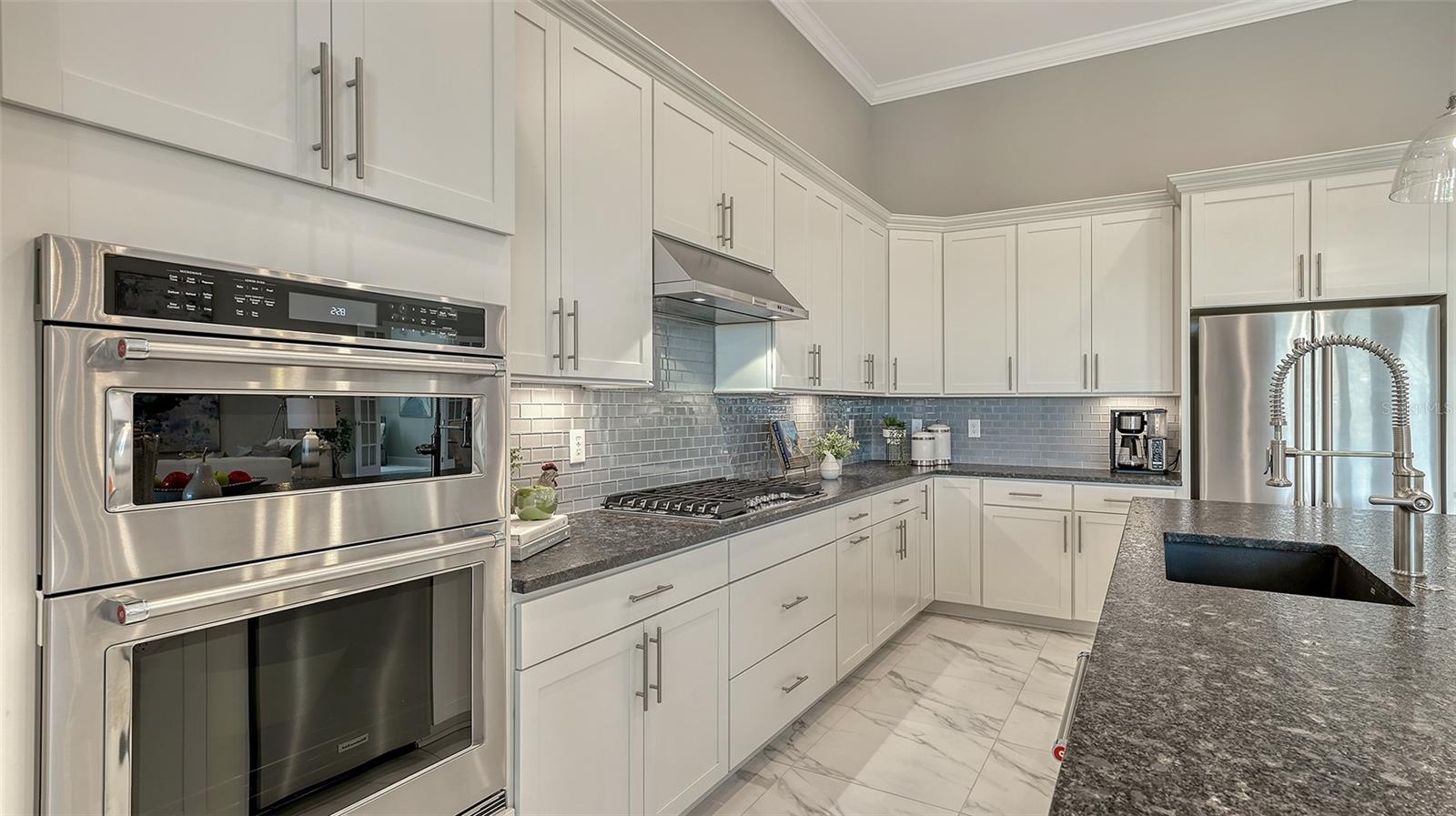 Image 31 of 90 For 7889 Mainsail Lane