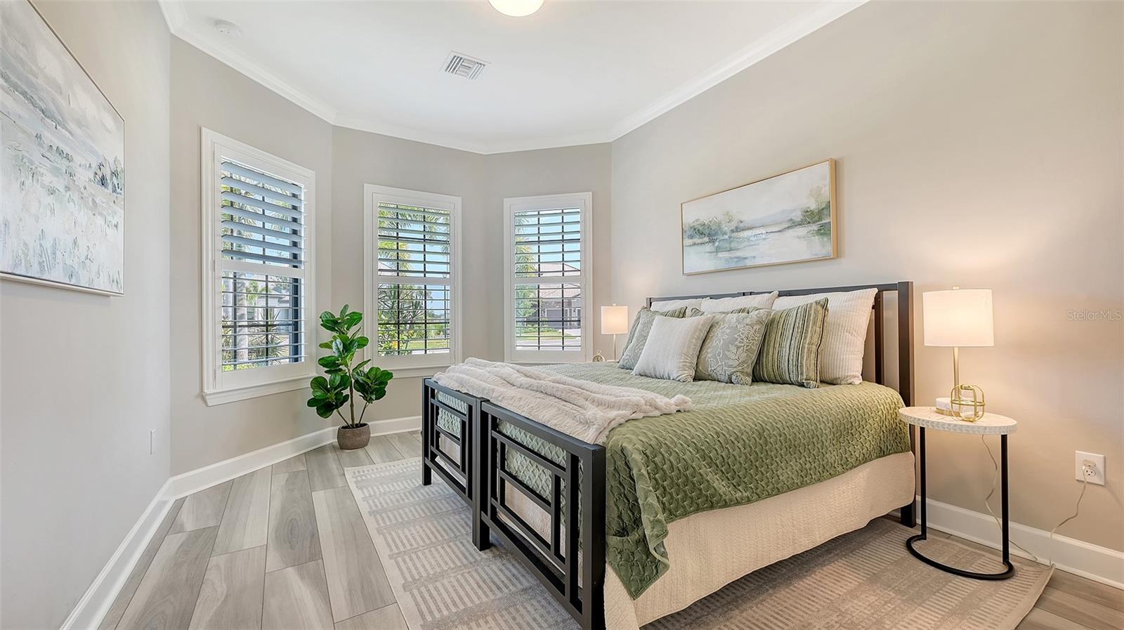Image 43 of 90 For 7889 Mainsail Lane