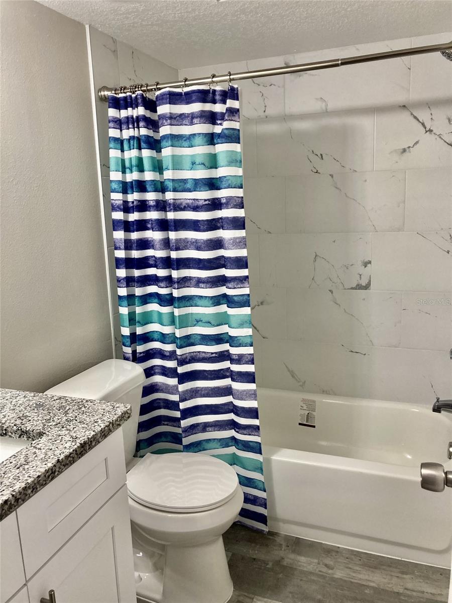Listing photo id 14 for 5008 Manatee Avenue W 2