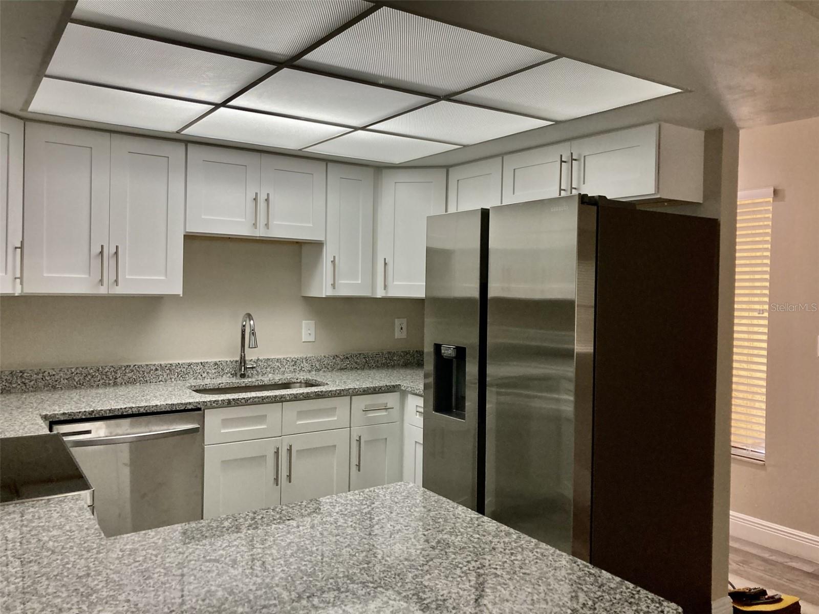 Listing photo id 3 for 5008 Manatee Avenue W 2
