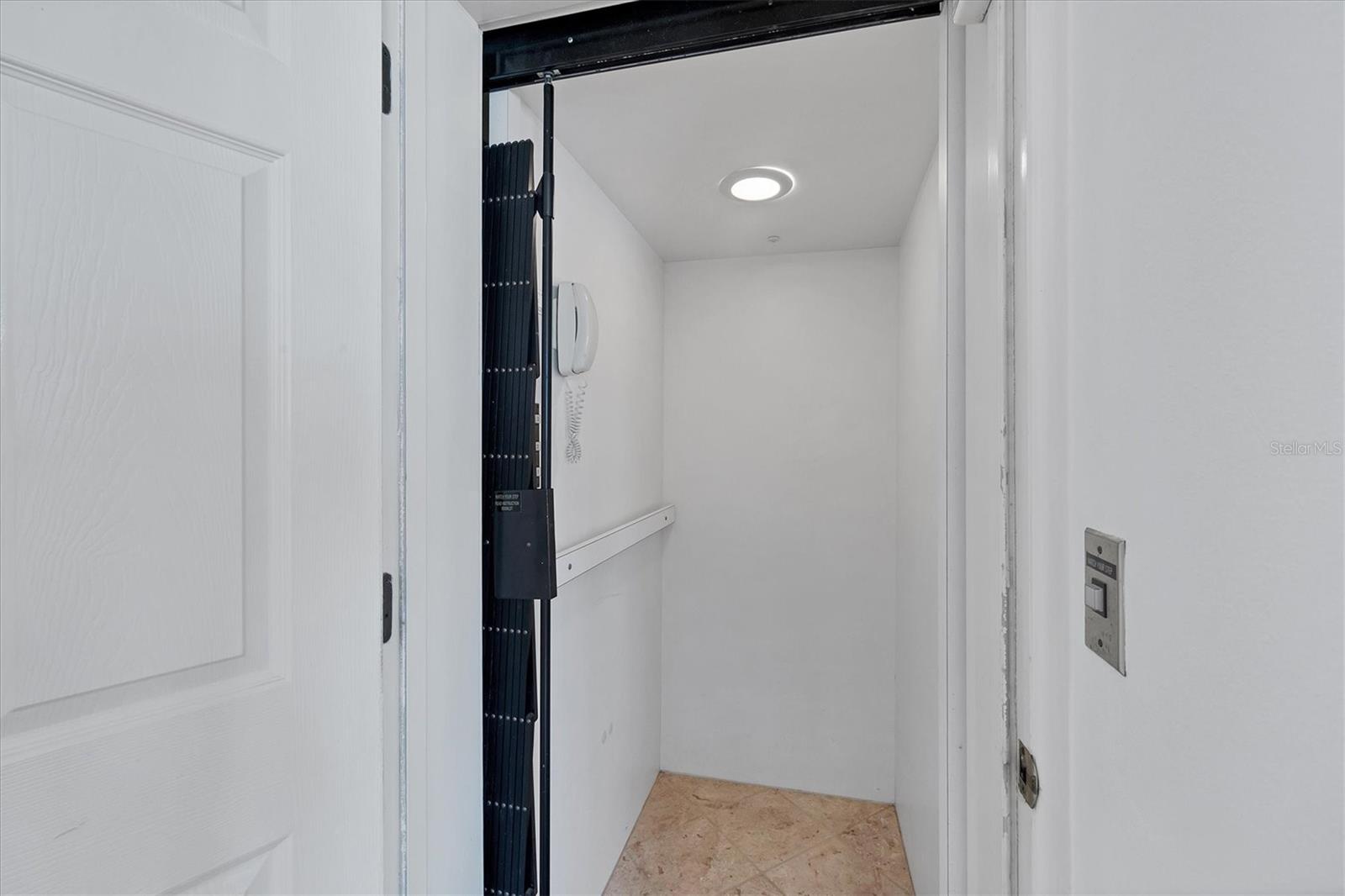 Image 14 of 62 For 2918 Avenue E