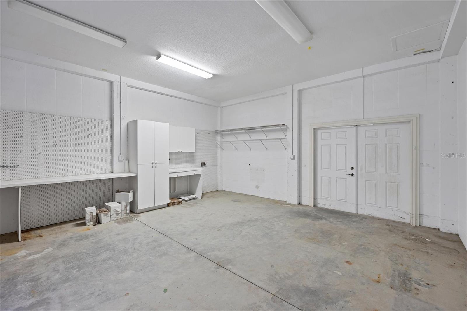 Image 40 of 62 For 2918 Avenue E