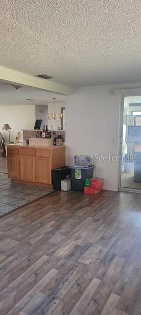 Listing photo id 16 for 9835 El Camino Real Avenue