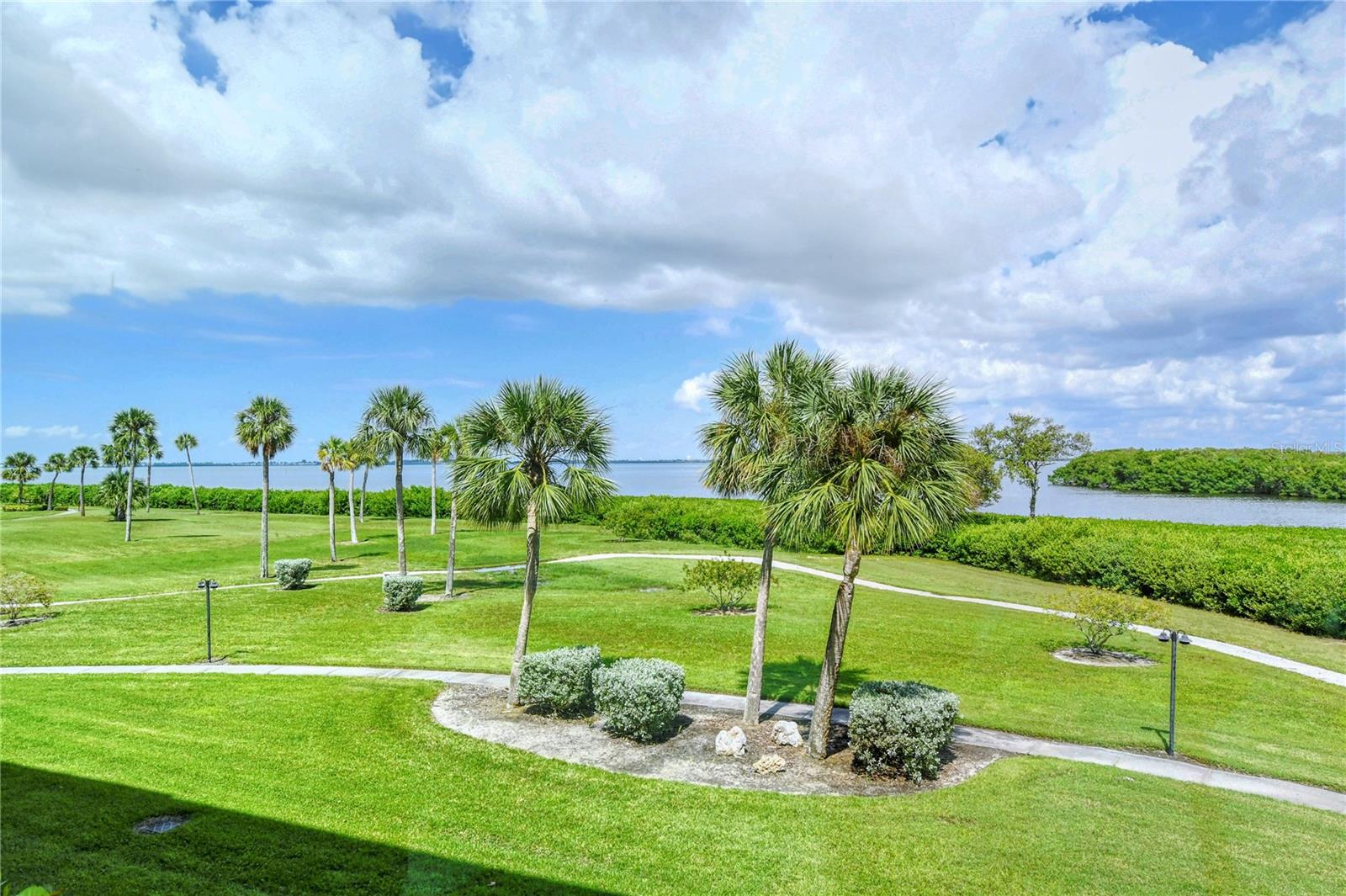 Image 71 of 77 For 4800 Gulf Of Mexico Drive 204
