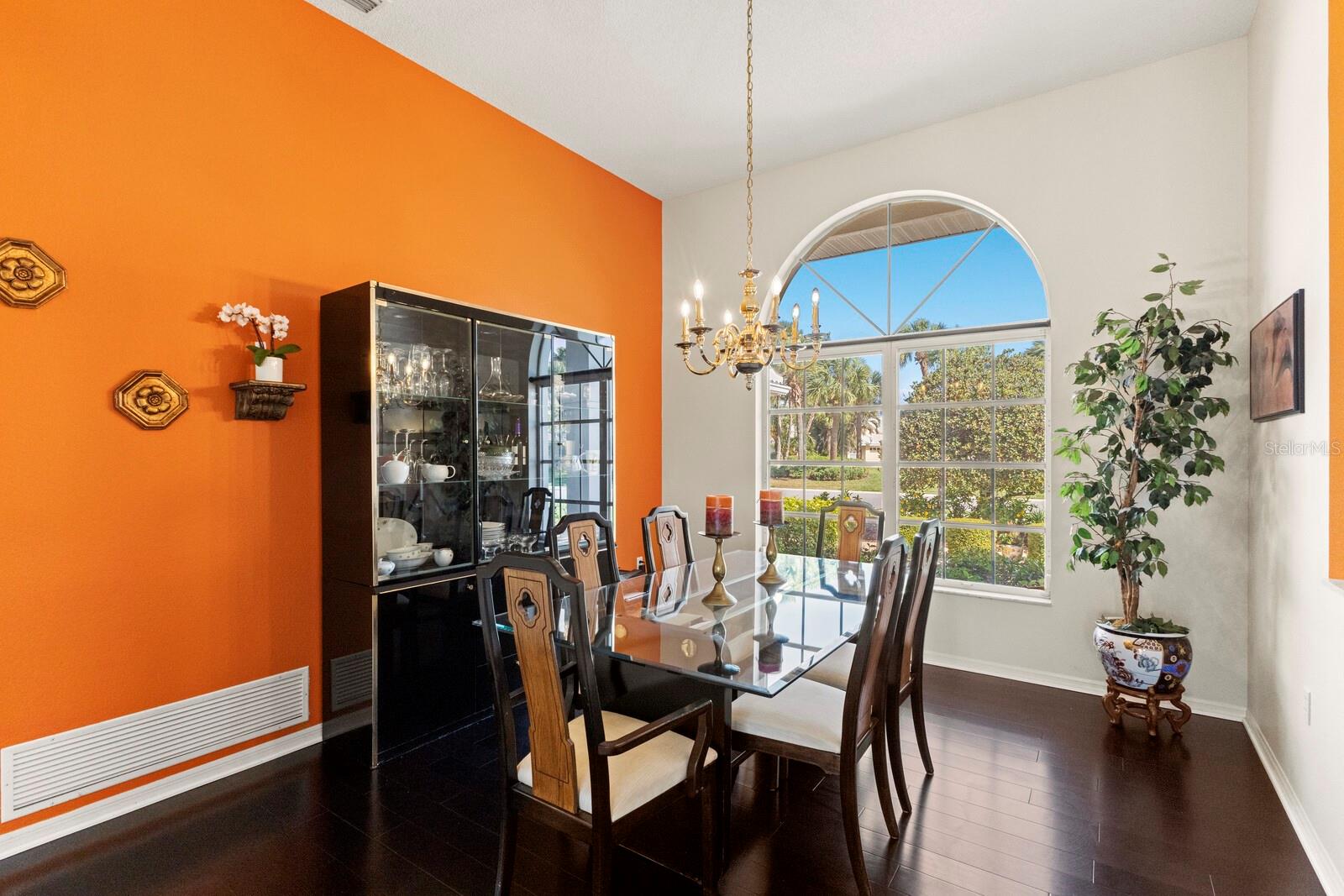 Image 6 of 39 For 1447 Gleneagles Drive