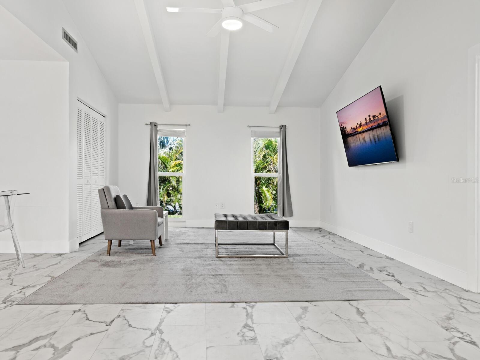 Image 13 of 49 For 172 Sea Anchor Drive