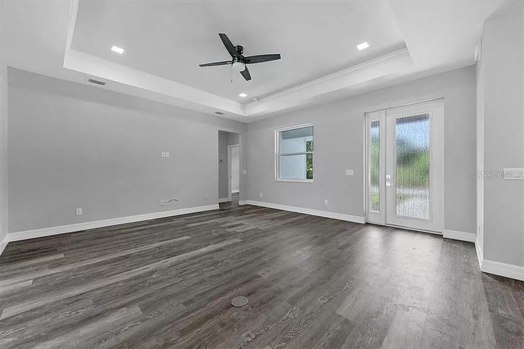 Image 10 of 30 For 12534 Mohican Avenue