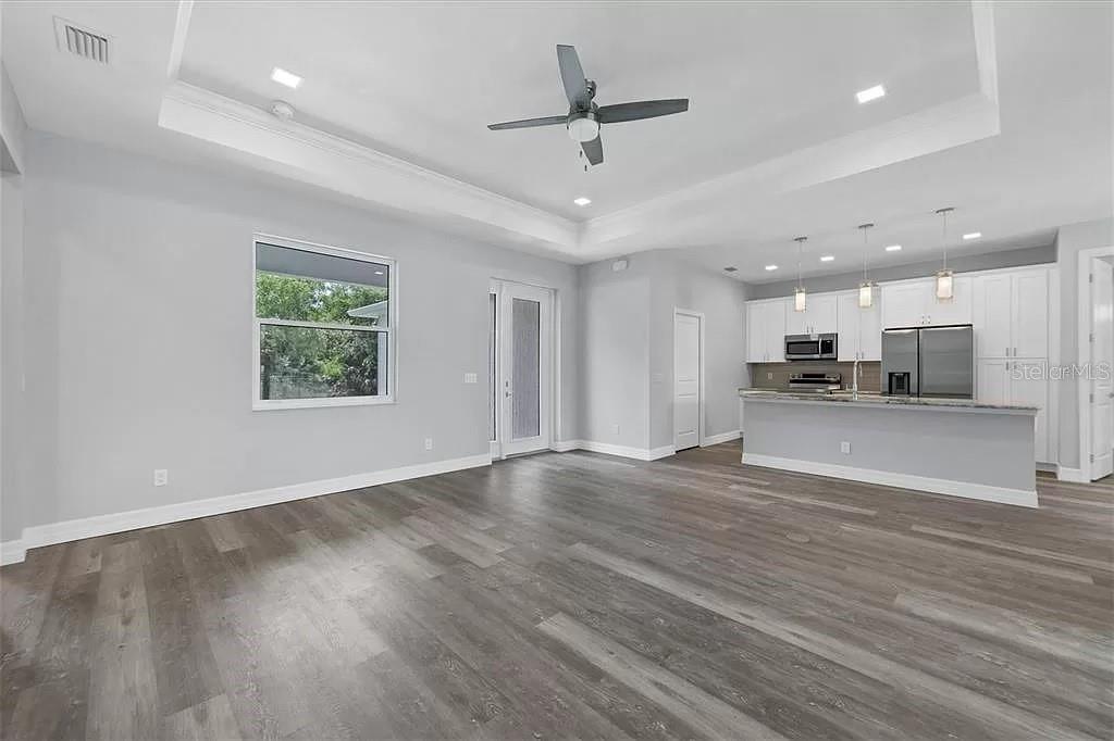 Image 12 of 30 For 12534 Mohican Avenue