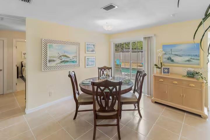 Image 10 of 29 For 2865 Poplar Street