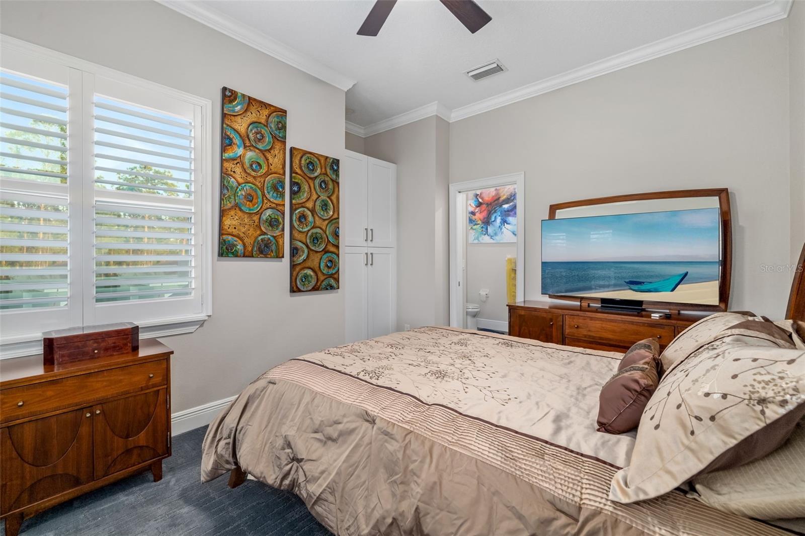 Image 32 of 78 For 19006 69th Avenue E